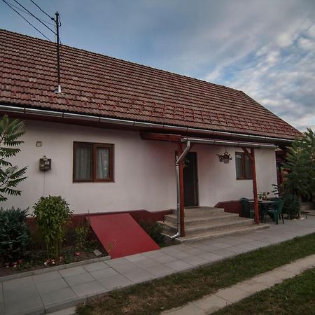 Dobra Haz Hotel Covasna Luaran gambar